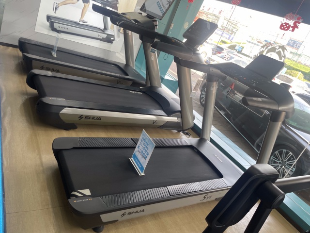 跑步機、橢圓機和劃船機有什么區(qū)別